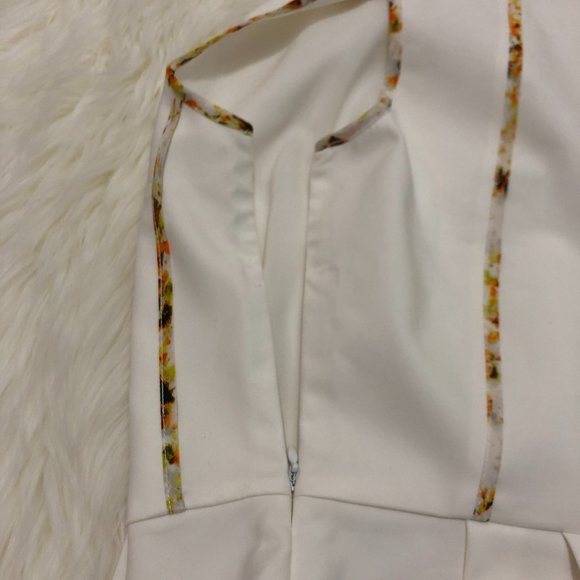✨HOST PICK✨ *BRAND NEW* Club Monaco (Danielle) Peplum Top - Size 00 - Picture 4 of 6